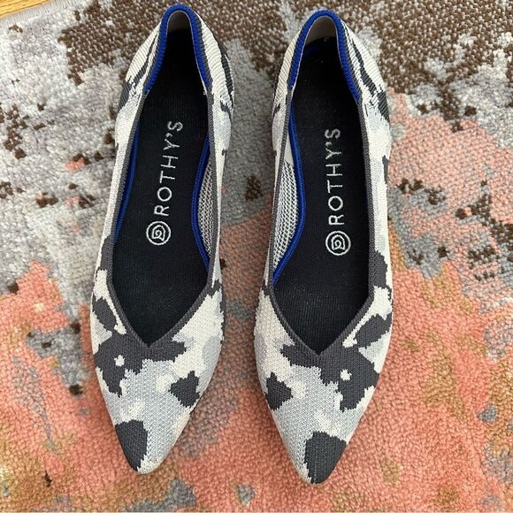 Rothy’s Ash Gray CamoThe Point Flat - Picture 4 of 9